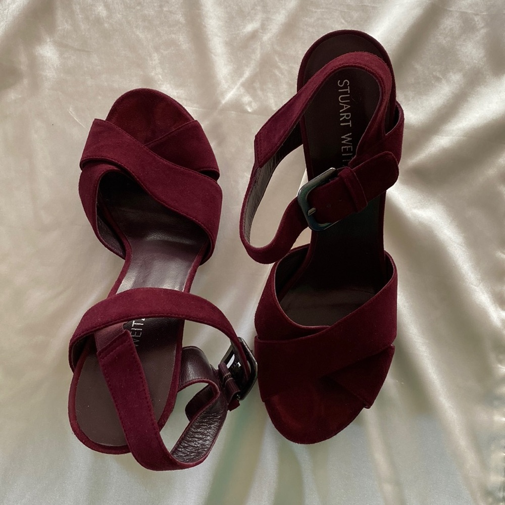 Stuart Weitzman burgundy size 10 platform sandals